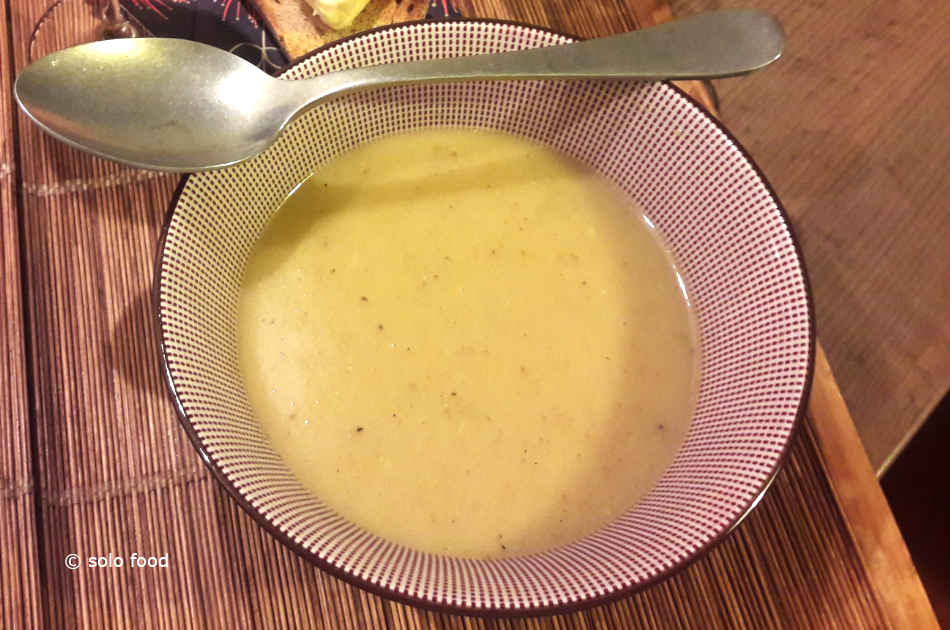 velouté d'endives au curry